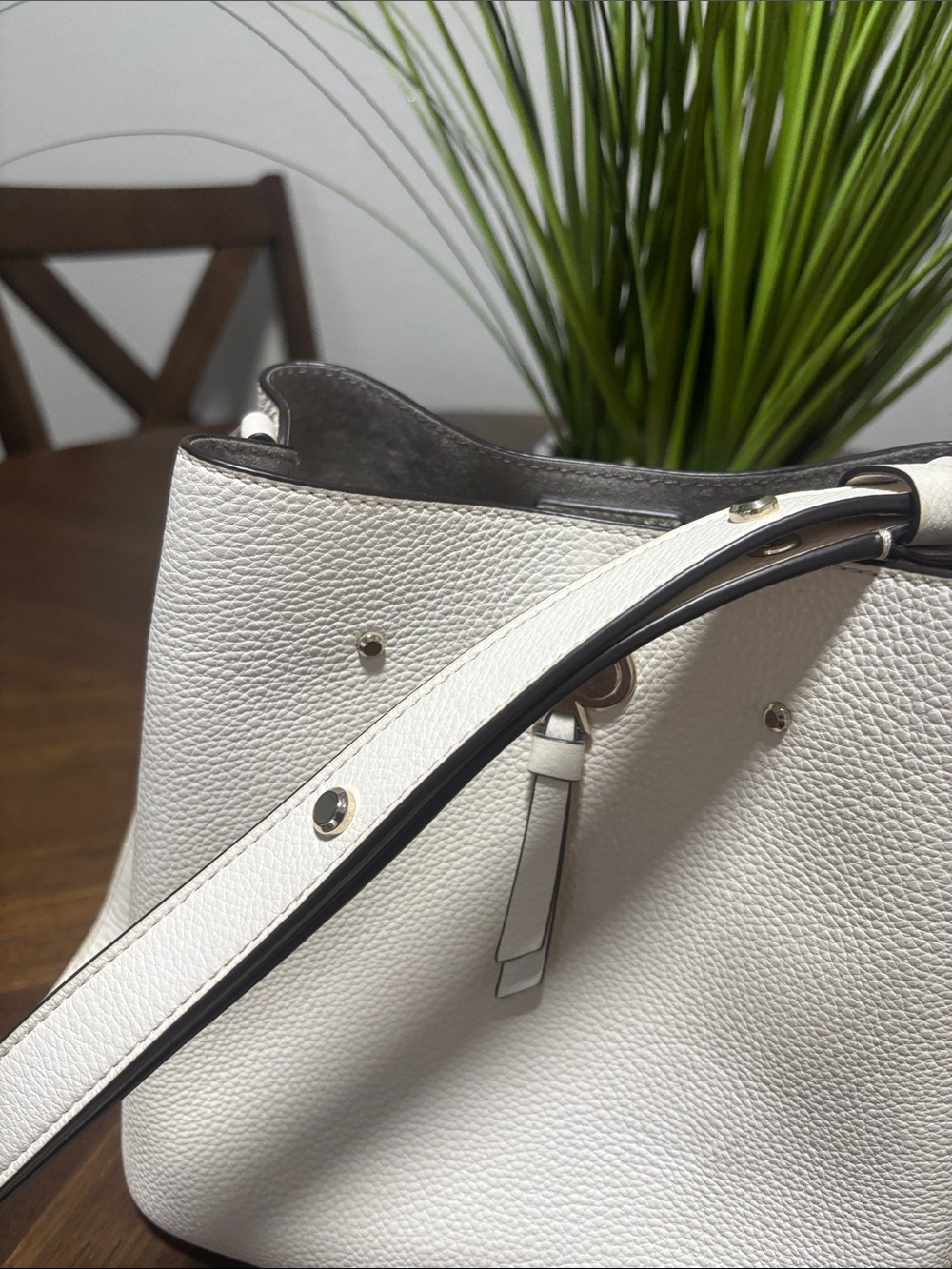 kate spade White Pebbled Leather Crossbody Bucket Bag - Picture 10 of 12